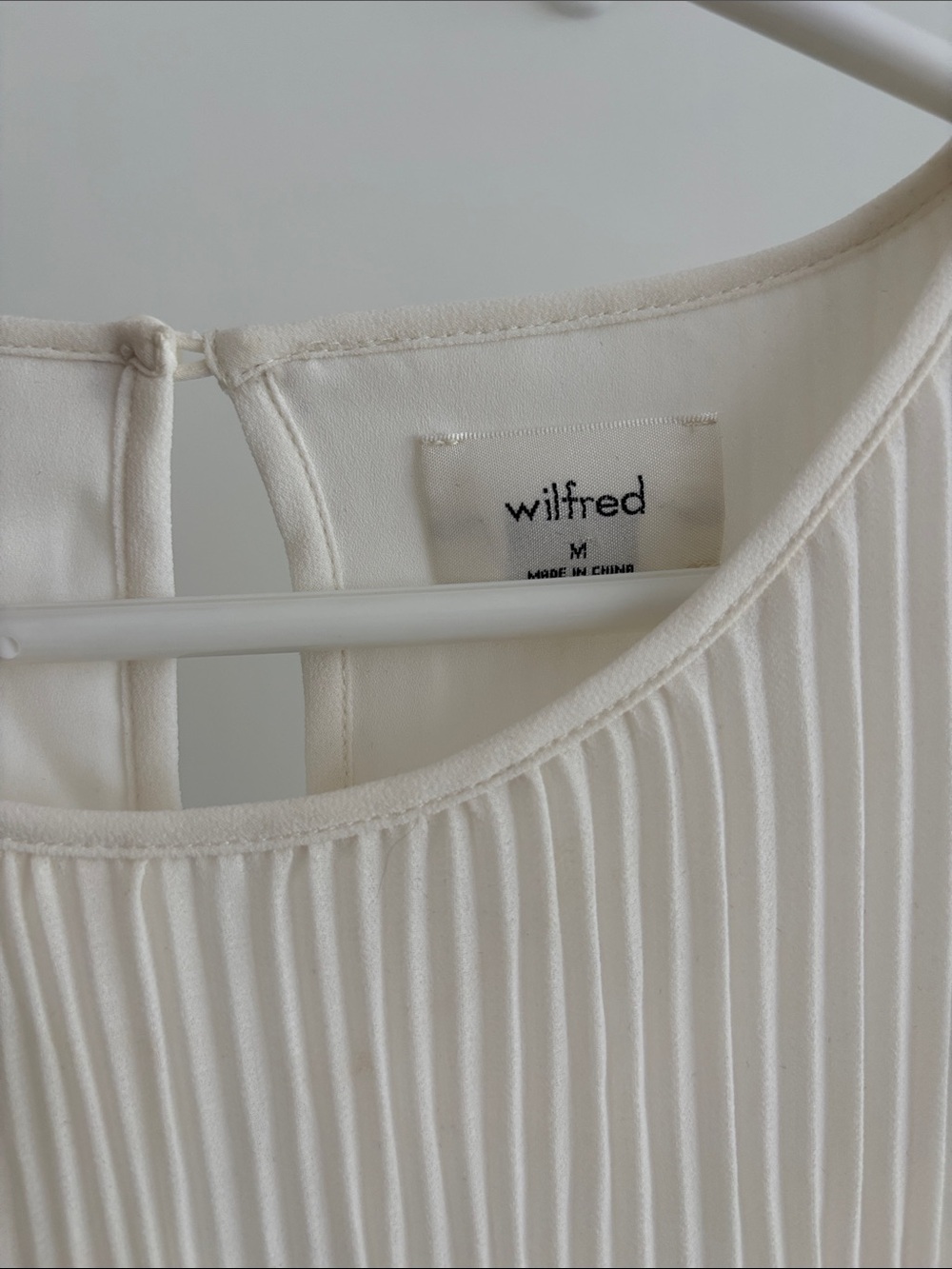Wilfred white daydreamer Pleated Midi Dress / size medium - Picture 3 of 3
